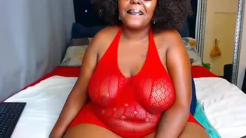 cherryyummy69 online show from December 8, 9:35 am