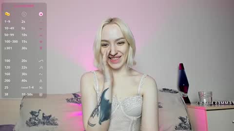 Cheryl online show from January 6, 11:31 pm