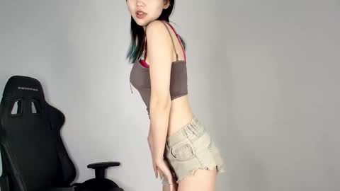 Chibby Chan online show from January 16, 3:24 am