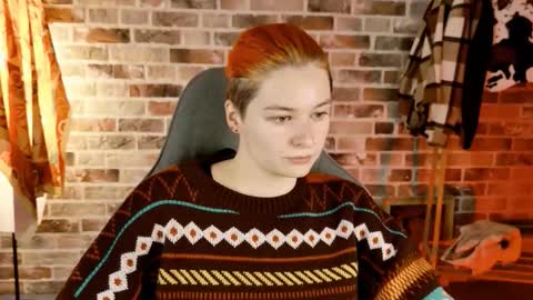 Bella online show from October 31, 6:04 am