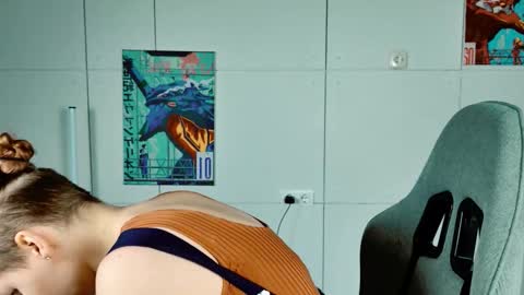 Bella online show from February 7, 9:13 am