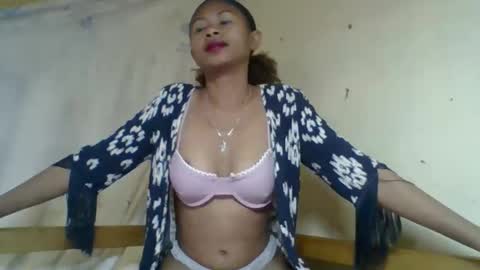 Snapshot of chloe9794 chatting on October 10, 7:02 am chloe9794 online show from October 10, 7:02 am