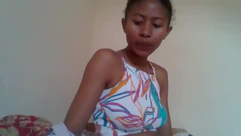 chloe9794 online show from February 1, 6:45 am