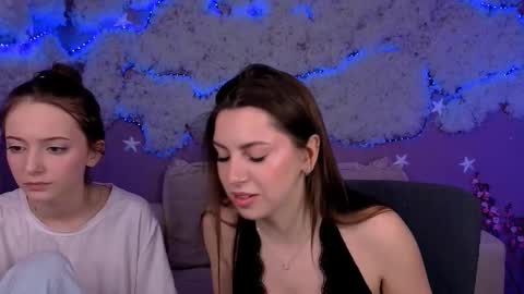 chloe_ley online show from March 19, 8:35 pm