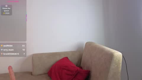 chloe online show from November 16, 4:18 pm