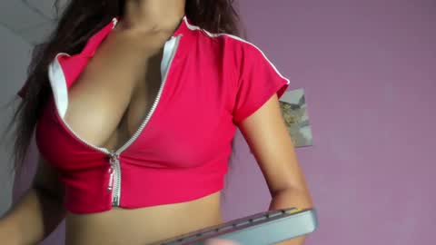 Snapshot of chloe_madisson chatting on February 8, 1:44 pm chloe online show from February 8, 1:44 pm