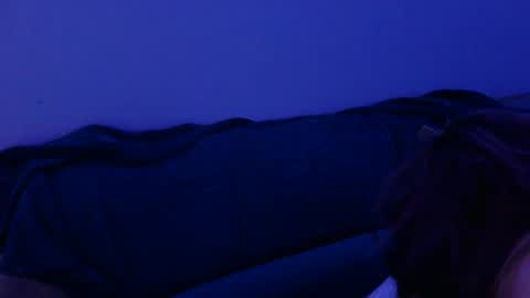 Chloecreamm online show from June 29, 11:32 am