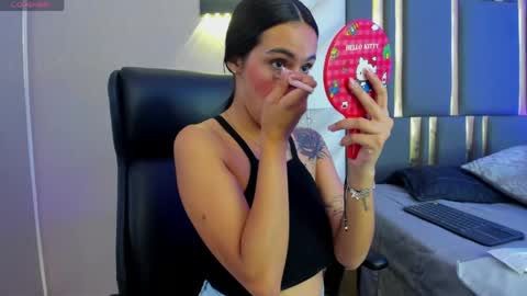  Chloe Harper  online show from April 25, 12:41 pm