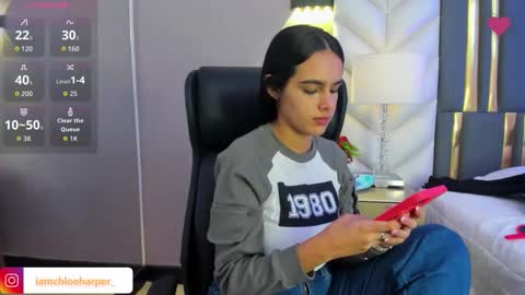  Chloe Harper  online show from February 26, 12:04 pm