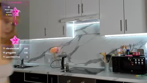 choco_meowx online show from January 10, 9:52 pm