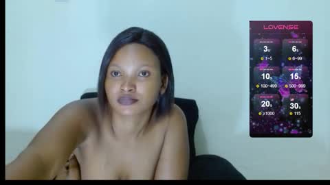 chocolatemilkebony online show from September 17, 9:46 pm