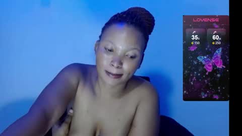 chocolatemilkebony online show from February 25, 9:37 pm