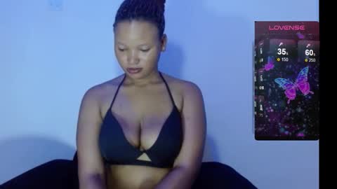 chocolatemilkebony online show from March 1, 7:08 am