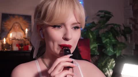 chriss_foxx online show from May 31, 6:09 pm