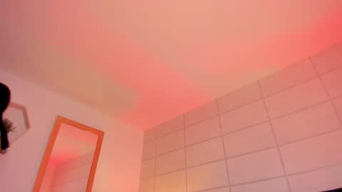 Christine  online show from January 12, 12:10 pm