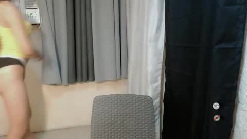 Snapshot of christine_slutt chatting on October 24, 6:48 pm STEFFY online show from October 24, 6:48 pm