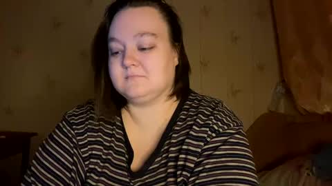 Snapshot of chubby__katie_ chatting on February 7, 9:15 pm Kat online show from February 7, 9:15 pm