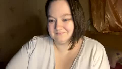 Snapshot of chubby__katie_ chatting on March 5, 8:33 pm Kat online show from March 5, 8:33 pm