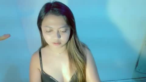 Snapshot of chulaera chatting on October 3, 2:27 am Chloe online show from October 3, 2:27 am