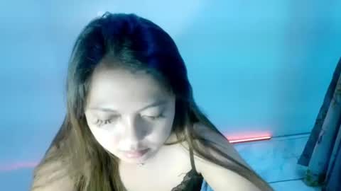 Snapshot of chulaera chatting on September 25, 1:04 am Chloe online show from September 25, 1:04 am