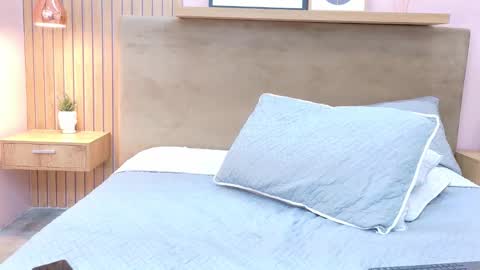 cielo rivera online show from January 14, 1:49 pm