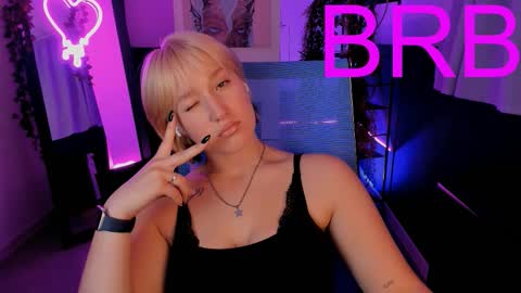 Cin Bellamy online show from September 24, 5:17 am