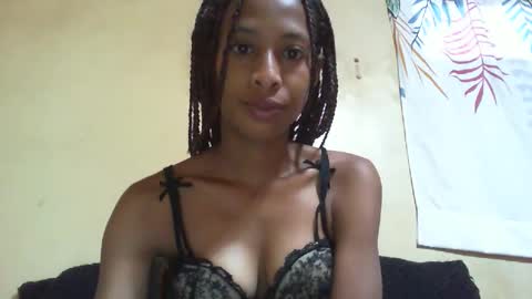 Snapshot of cindyx69 chatting on February 28, 3:26 am cindyx69 online show from February 28, 3:26 am