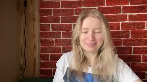 citrusblissss online show from October 15, 2:14 am