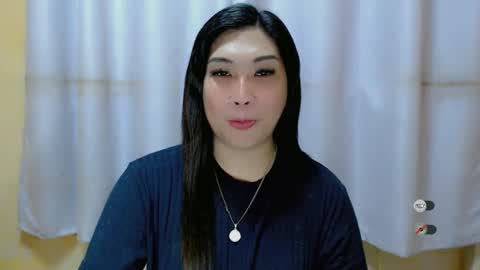 Snapshot of clairewntr_ chatting on January 5, 1:26 pm CLAIRE online show from January 5, 1:26 pm