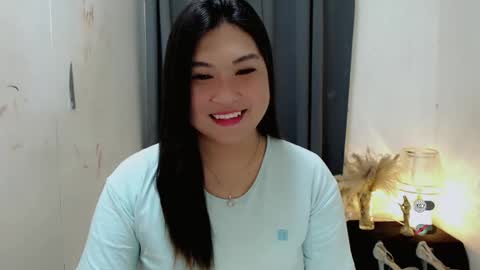 Snapshot of clairewntr_ chatting on September 13, 12:13 pm CLAIRE online show from September 13, 12:13 pm