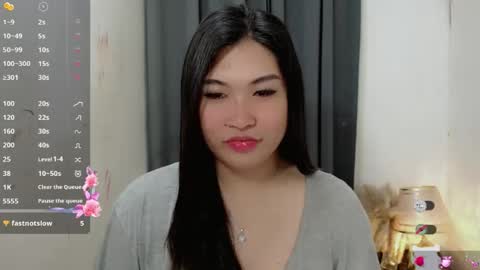 CLAIRE online show from November 15, 11:55 am