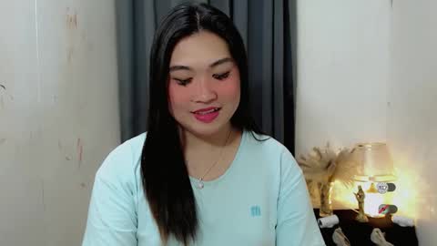 Snapshot of clairewntr_ chatting on September 14, 1:09 pm CLAIRE online show from September 14, 1:09 pm