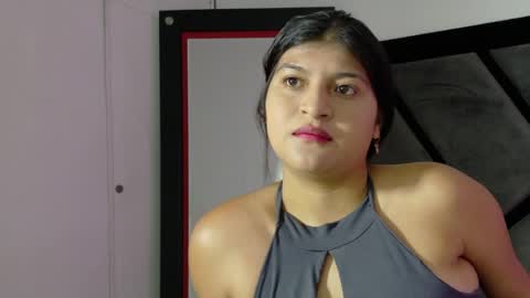 clarawood07 online show from April 29, 12:52 pm