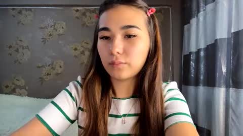 Snapshot of claribelatienza chatting on October 13, 8:39 am Yuna online show from October 13, 8:39 am
