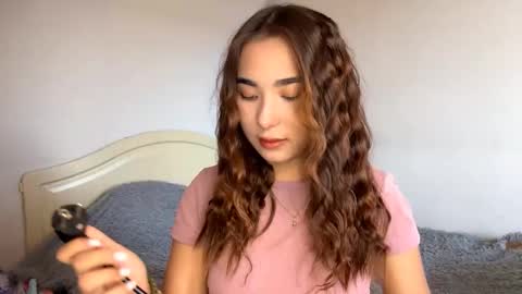 Snapshot of claribelatienza chatting on September 20, 7:06 am Yuna online show from September 20, 7:06 am