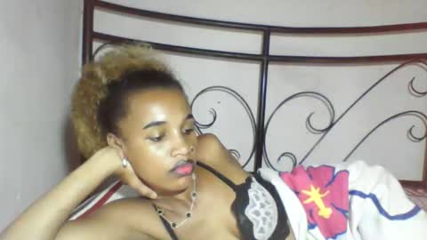 claudianne online show from April 19, 6:10 pm