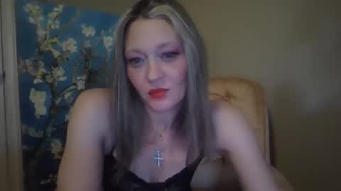 Cleo online show from February 19, 9:35 pm