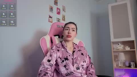 Cleo online show from November 9, 9:16 am