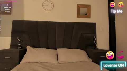 cleowhite_ online show from September 10, 5:18 am