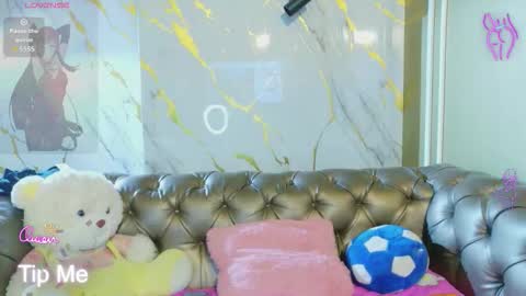 Cloe online show from February 3, 6:22 am