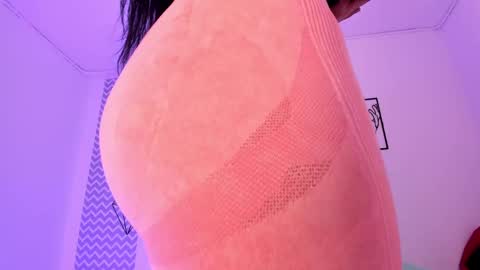 Snapshot of cloehonney chatting on October 8, 9:19 pm cloe online show from October 8, 9:19 pm