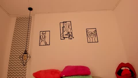 Snapshot of cloehonney chatting on October 7, 8:13 pm cloe online show from October 7, 8:13 pm