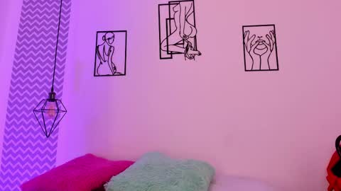 Snapshot of cloehonney chatting on September 26, 11:41 am cloe online show from September 26, 11:41 am