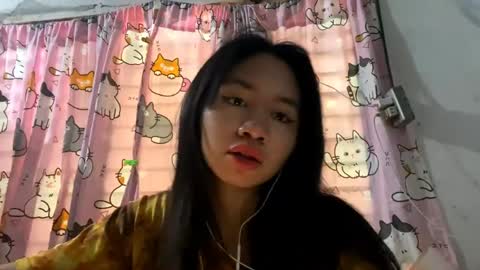 Mikki online show from April 23, 8:11 am