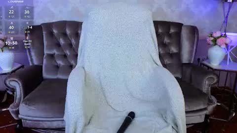 clumsy_nana online show from October 17, 7:28 pm