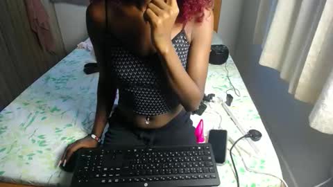 coco_jazmine online show from May 2, 9:12 am