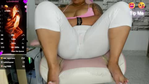 Snapshot of coffee_hot chatting on September 14, 3:48 am laurita online show from September 14, 3:48 am