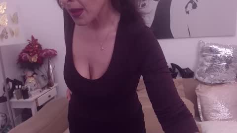 Maddison online show from March 17, 5:06 pm