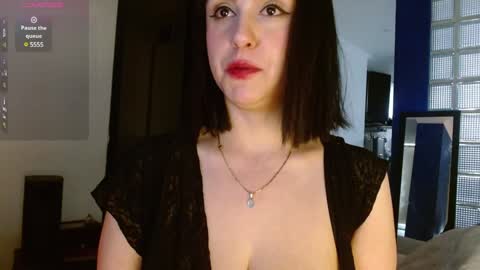 Snapshot of collette_beaufoy chatting on December 15, 12:38 pm Collette online show from December 15, 12:38 pm