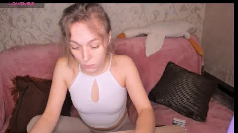 Mia online show from January 18, 7:15 pm